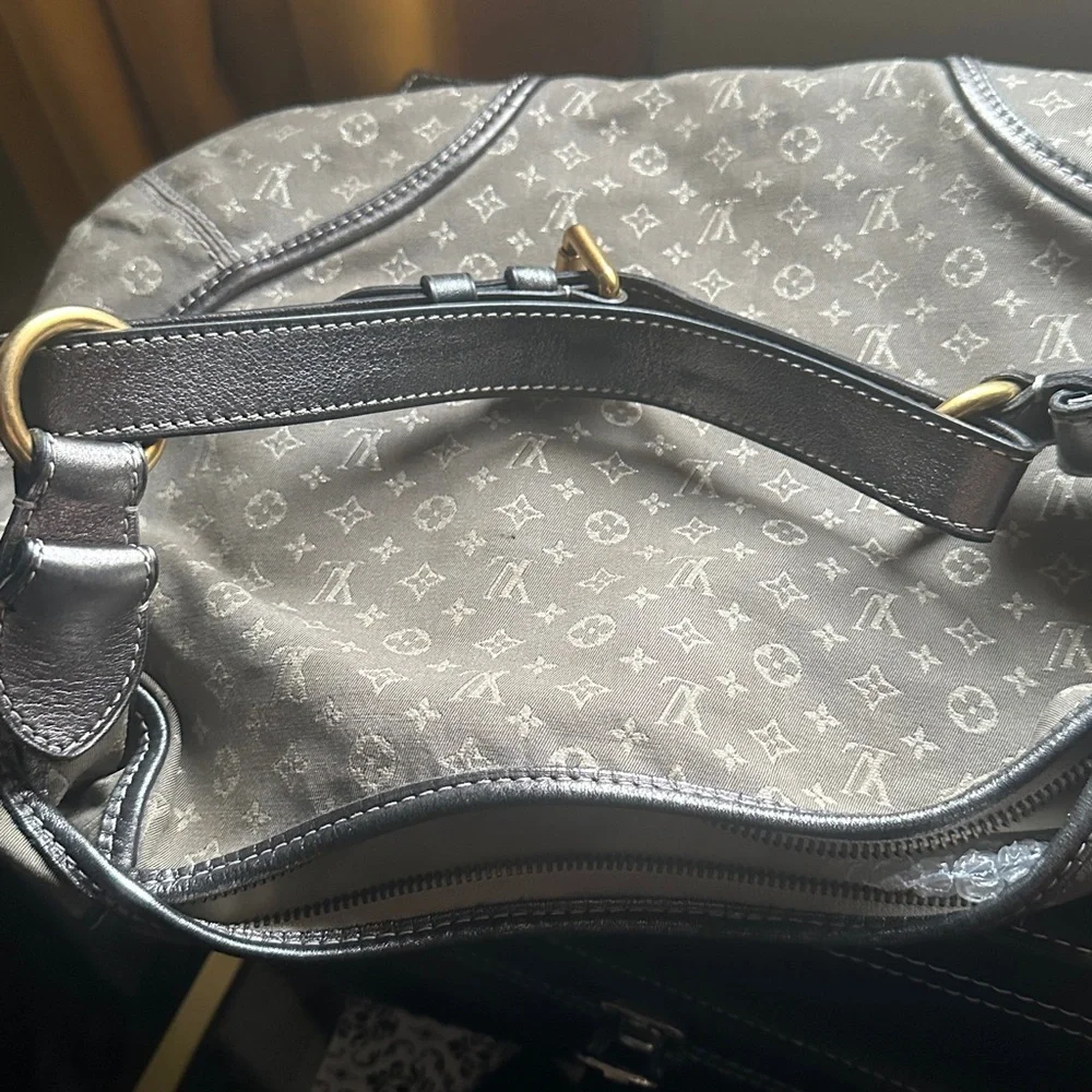 Authentic Louis Vuitton Manon gray Jean GM Mini Lin Manon Monogram Shoulder Bag